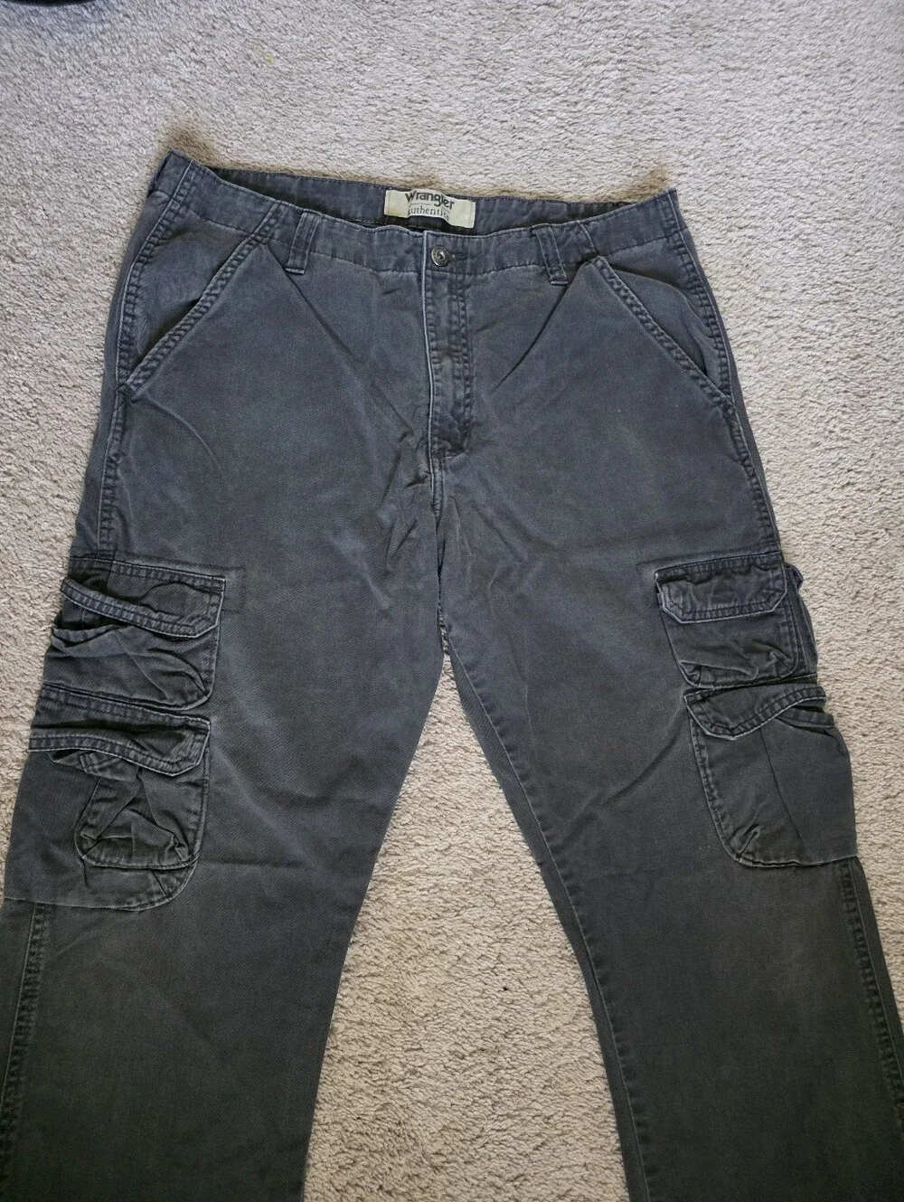 Wrangler Authentics Men’s Faded Black Grey Cargo Pants 34x34 Y2K Streetwear